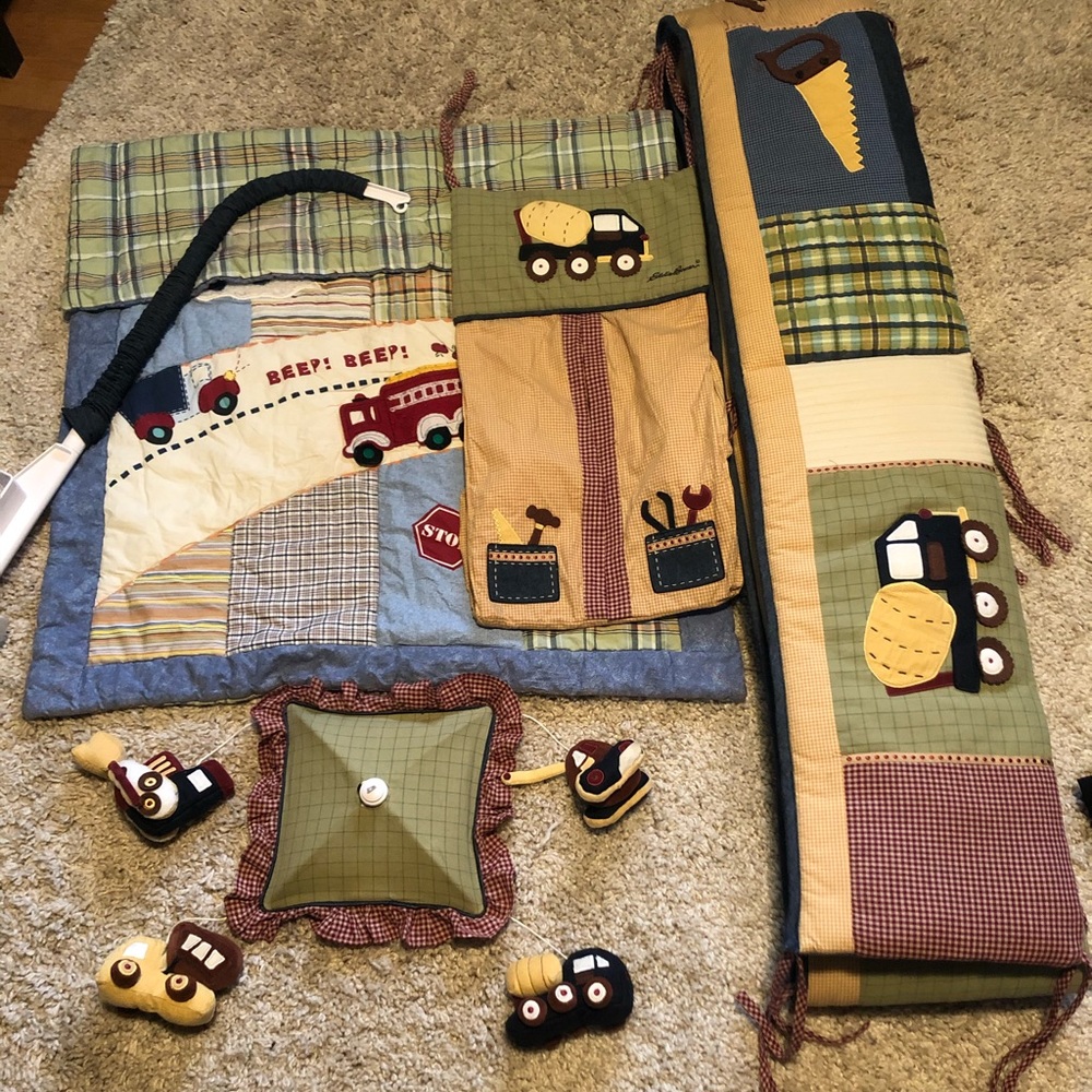 Baby Crib Set Construction